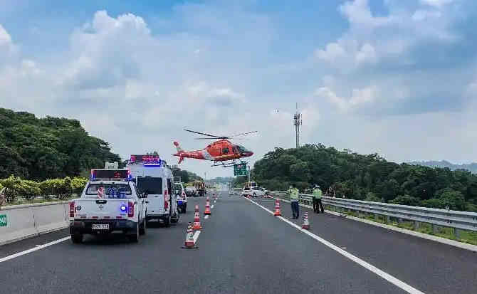 防城港高速公路汽车救援案例